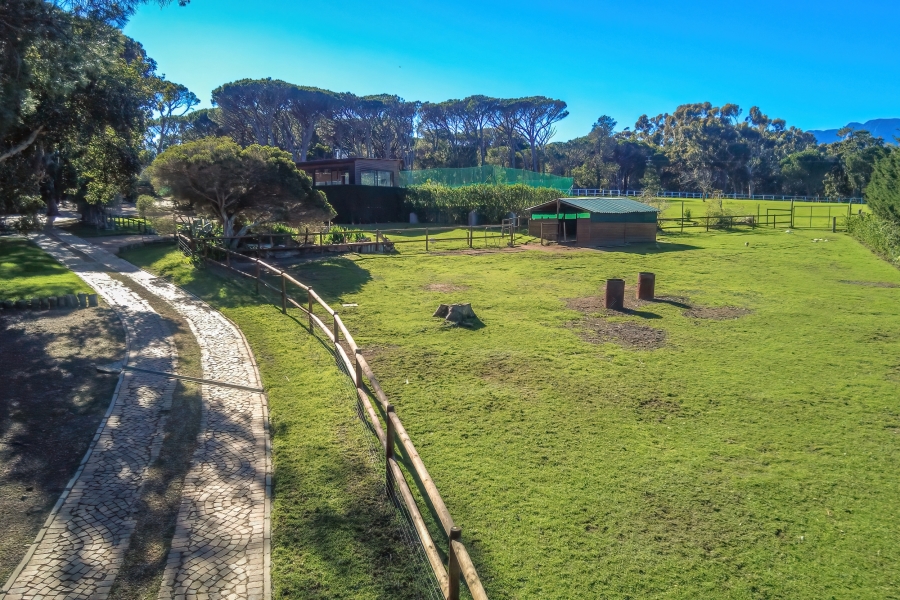 5 Bedroom Property for Sale in Somerset West Rural Western Cape